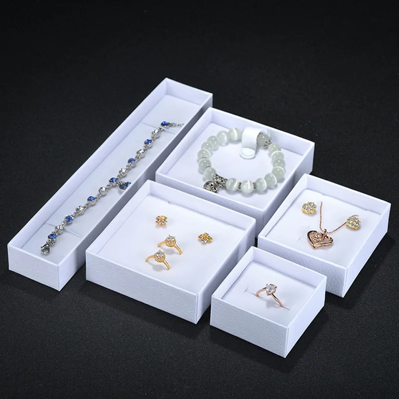 White/Black Heaven And Earth Cover Jewelry Paper Box Jewelry Organizer Rings Necklace Pendant Wedding Gift Packaging Velvet Box
White/Black Heaven And Earth Cover Jewelry Paper Box Jewelry Organizer Rings Necklace Pendant Wedding Gift Packaging Velvet Box
