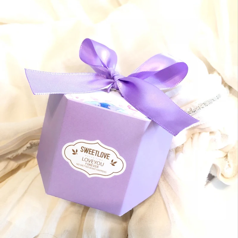 50pcs lot Unique Paper Pink Purple Theme Wedding Favor package Engagement Marriage day Chocolate boxes Party candy box
50pcs lot Unique Paper Pink Purple Theme Wedding Favor package Engagement Marriage day Chocolate boxes Party candy box