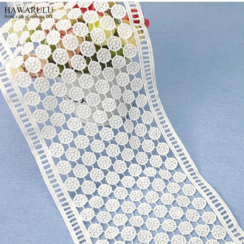 5yard 12.4cm white lace fabric trim DIY High-end fashionable bilateral lace fabrics wedding decoration computer embroidery laces
5yard 12.4cm white lace fabric trim DIY High-end fashionable bilateral lace fabrics wedding decoration computer embroidery laces