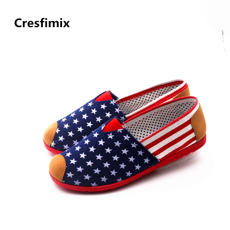 Туфли Cresfimix женские с американским флагом и звездами, модные тканевые, без застежки, плоская подошва, повседневные уличные танцевальные туф...
Туфли Cresfimix женские с американским флагом и звездами, модные тканевые, без застежки, плоская подошва, повседневные уличные танцевальные туф...