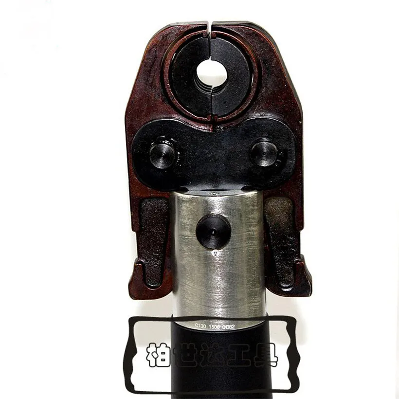 Electric Hydraulic Pressure Pipe Wrench PEX Rechargeable Battery Pipe Hydraulic Crimping Tools Viega Type Copper Wrench EZ-1528
Electric Hydraulic Pressure Pipe Wrench PEX Rechargeable Battery Pipe Hydraulic Crimping Tools Viega Type Copper Wrench EZ-1528