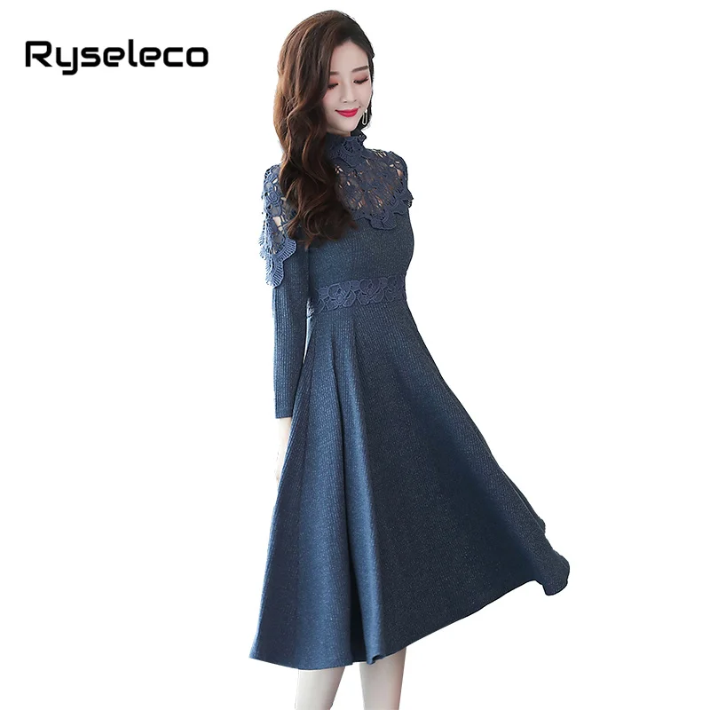 2018 Winter Quality Cutout Floral Lace Patchwork Long Sleeve Turtleneck Elegant Basic Casual Dresses Women Slim Fit Flare Dress
2018 Winter Quality Cutout Floral Lace Patchwork Long Sleeve Turtleneck Elegant Basic Casual Dresses Women Slim Fit Flare Dress