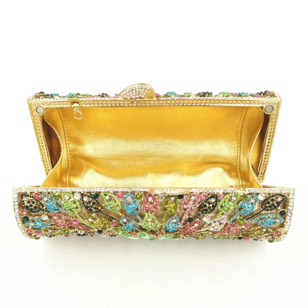 Silver Metal Black Crystal Evening Clutch Bags Rhinestone Handbag Women Purse Luxury Ladies Party Banquet Day Clutches Bag
Silver Metal Black Crystal Evening Clutch Bags Rhinestone Handbag Women Purse Luxury Ladies Party Banquet Day Clutches Bag
