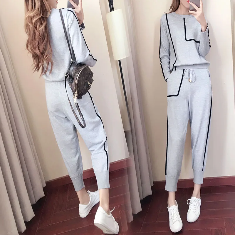 Autumn women outfit knitwear new winter knitting suit two-piece clothing set leisure pullover top sweater wide-legged pants SML
Autumn women outfit knitwear new winter knitting suit two-piece clothing set leisure pullover top sweater wide-legged pants SML