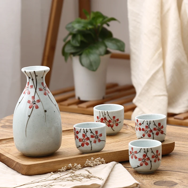 5pcs Creative Hand Painted Ceramic Wine Set Japanese Style Hip Flasks Sake Cups Portable Flask Liquor Bottles Wine Pot Wine Cups
5pcs Creative Hand Painted Ceramic Wine Set Japanese Style Hip Flasks Sake Cups Portable Flask Liquor Bottles Wine Pot Wine Cups