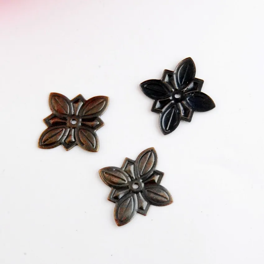 Free shipping 100Pcs Bronze Tone Filigree Square Flower Wraps Connectors Metal Crafts Gift Decoration DIY 21x21mm J3126
Free shipping 100Pcs Bronze Tone Filigree Square Flower Wraps Connectors Metal Crafts Gift Decoration DIY 21x21mm J3126
