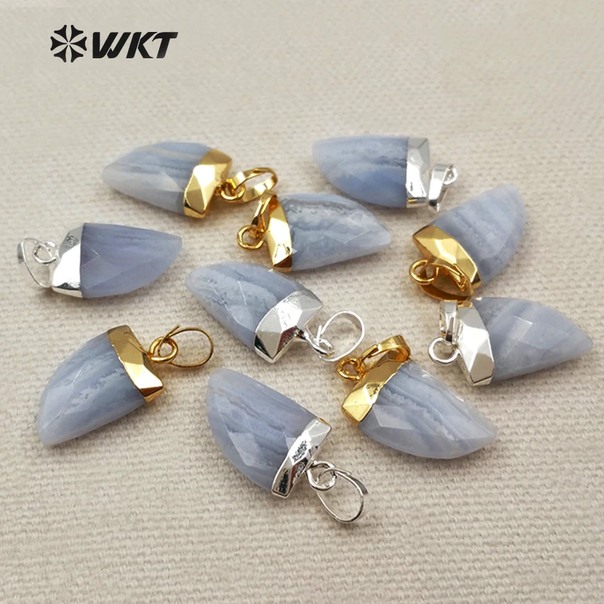 WT-P1272 WKT Natural Blue Stone Pendant With silver plated Top Fashionable Jewelry Findings pendants tiny horn charm pendants
WT-P1272 WKT Natural Blue Stone Pendant With silver plated Top Fashionable Jewelry Findings pendants tiny horn charm pendants