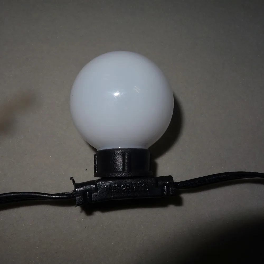 50nodes addressable DC12V WS2811 LED technicolor pixel;waterproof, full color;with G40 milky globe lens
50nodes addressable DC12V WS2811 LED technicolor pixel;waterproof, full color;with G40 milky globe lens