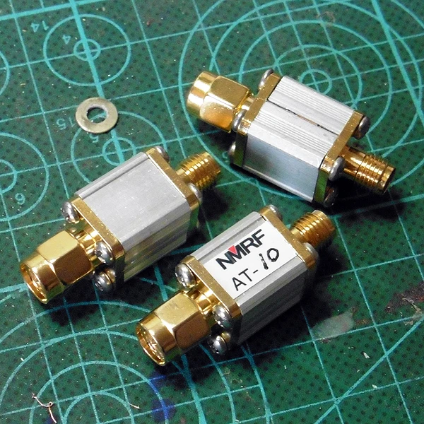 Free shipping AT-10 SMA coaxial fixed attenuator / RF attenuator / power 0.5W/10dB/ attenuator DC~1GHz
Free shipping AT-10 SMA coaxial fixed attenuator / RF attenuator / power 0.5W/10dB/ attenuator DC~1GHz