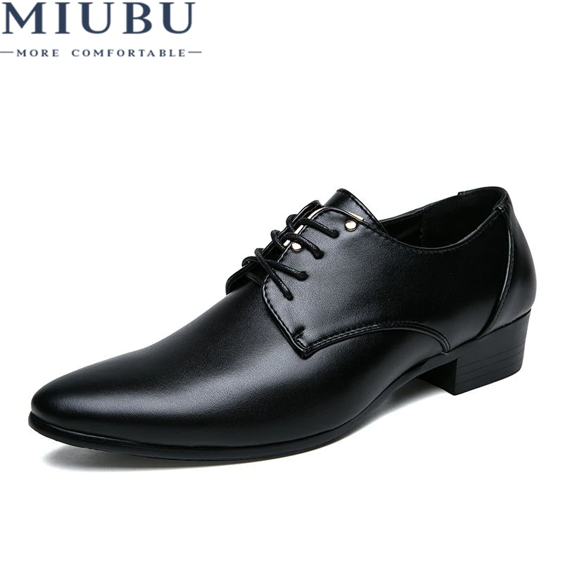 MIUBU 2020 Men Dress Shoes Pointed Toe Leather Men Formal Shoes Breathable Elegant Derby Shoes Black Men Business Shoes
MIUBU 2020 Men Dress Shoes Pointed Toe Leather Men Formal Shoes Breathable Elegant Derby Shoes Black Men Business Shoes