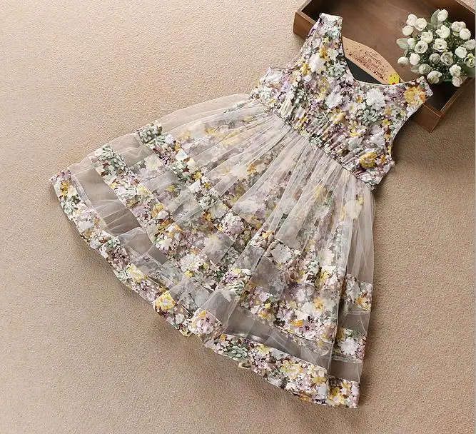 2018 Girls summer Print dress , kids dresses for girls ,princess dress , 120cm-150cm, 4pcs/lot ZDX001
2018 Girls summer Print dress , kids dresses for girls ,princess dress , 120cm-150cm, 4pcs/lot ZDX001