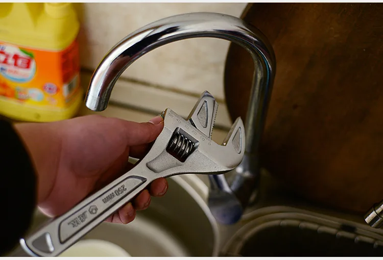 UNeefull Water pipe activity large opening combination wrench Multifunctional adjustable wrench Plumbing maintenance wrench
UNeefull Water pipe activity large opening combination wrench Multifunctional adjustable wrench Plumbing maintenance wrench