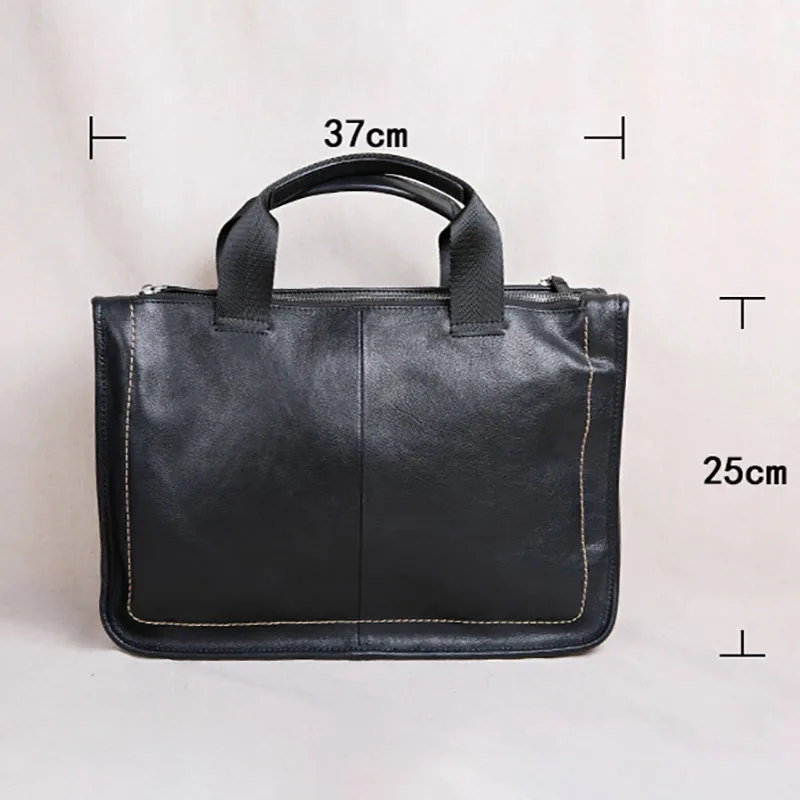 AETOO Leather handbag, cross-sectional large-capacity men's business casual bag, head leather English simple briefcase
AETOO Leather handbag, cross-sectional large-capacity men's business casual bag, head leather English simple briefcase