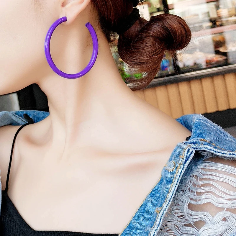 DREJEW Big Purple White Red Yellow Circle Statement Earrings Fashion Christmas 925 Hoop Earrings for Women Wedding Jewelry E2241
DREJEW Big Purple White Red Yellow Circle Statement Earrings Fashion Christmas 925 Hoop Earrings for Women Wedding Jewelry E2241