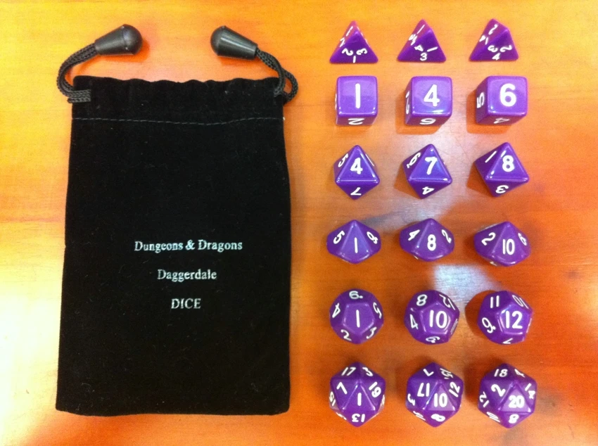 World of Warcraft ,DNDdice, TRPG games run group puzzle 18 grain of the dice purple suit
World of Warcraft ,DNDdice, TRPG games run group puzzle 18 grain of the dice purple suit