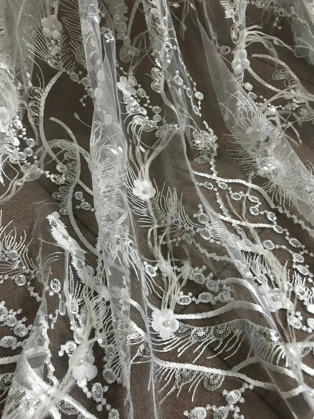 elegant 3d flower Embroidered tulle fabric SYJ-898 with feather Embroidered tulle french net fabric
elegant 3d flower Embroidered tulle fabric SYJ-898 with feather Embroidered tulle french net fabric