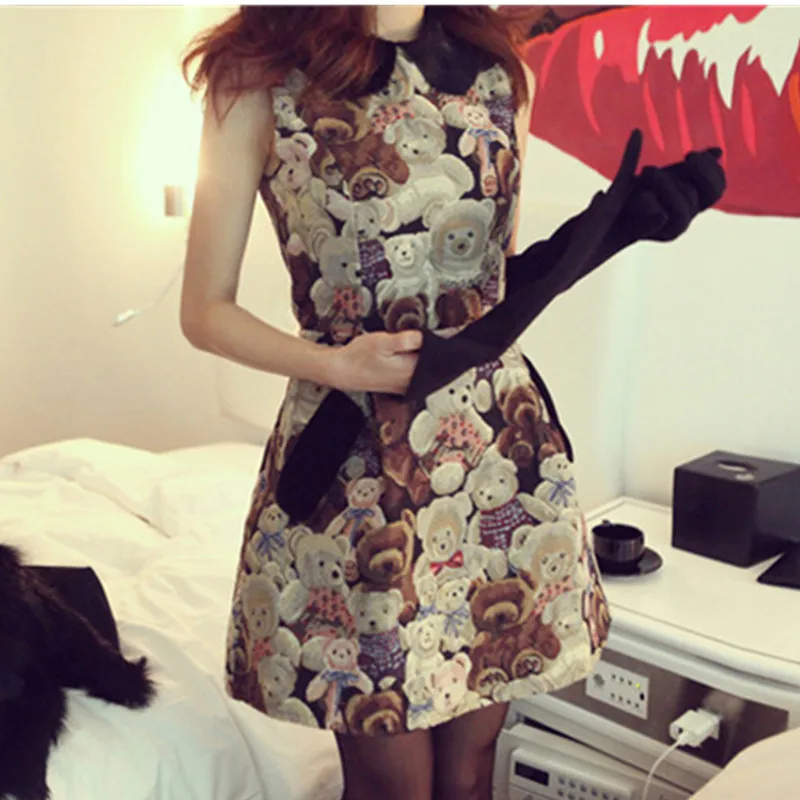 Vintage 2022 High quality New Women Spring Dress lovely sweet girl Sleeveless Short Party casual Dress
Vintage 2022 High quality New Women Spring Dress lovely sweet girl Sleeveless Short Party casual Dress