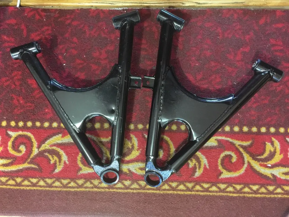 1set front Right and left upper and lower rocker arm and 4pcs ball joint of HISUN350 the parts point out with red cline
1set front Right and left upper and lower rocker arm and 4pcs ball joint of HISUN350 the parts point out with red cline