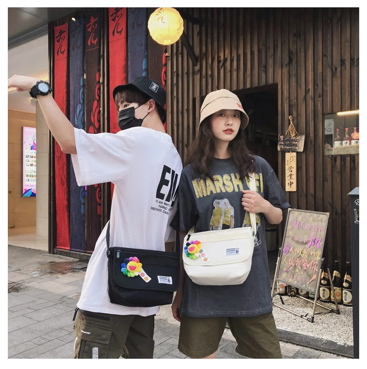 New Fashion Women with flower Small Shoulder Bags Flaps Canvas Crossbody Travel Casual Messenger Bag Leisure Women Bag Handbag
New Fashion Women with flower Small Shoulder Bags Flaps Canvas Crossbody Travel Casual Messenger Bag Leisure Women Bag Handbag