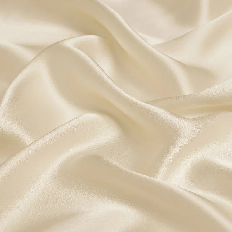 100% silk charmeuse satin 16mm 114cm(45") width champagne color mulberry silk fabric NO.04
100% silk charmeuse satin 16mm 114cm(45") width champagne color mulberry silk fabric NO.04