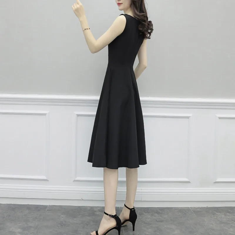 Fashion A-Line Sleeveless Women Dress Knee-Length O-Neck Summer Solid Color Women Dress J1
Fashion A-Line Sleeveless Women Dress Knee-Length O-Neck Summer Solid Color Women Dress J1