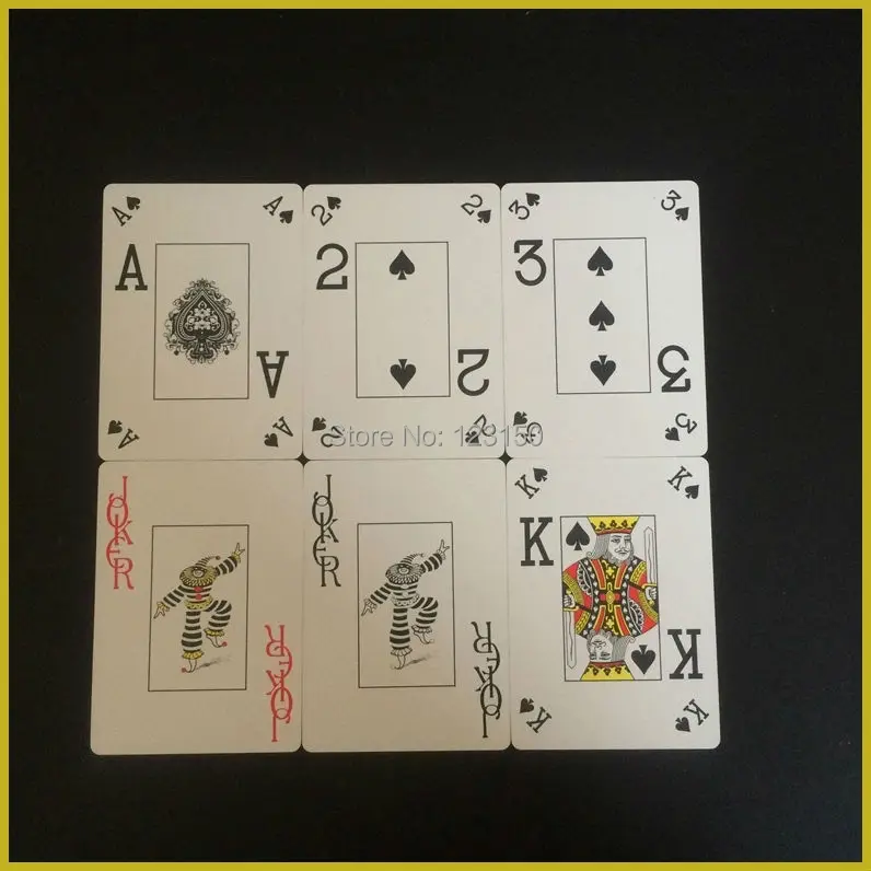 PC-012 ROYALE CASINO Big Face 63*88MM Golden and Silver Back, Plastic, High Quality
PC-012 ROYALE CASINO Big Face 63*88MM Golden and Silver Back, Plastic, High Quality