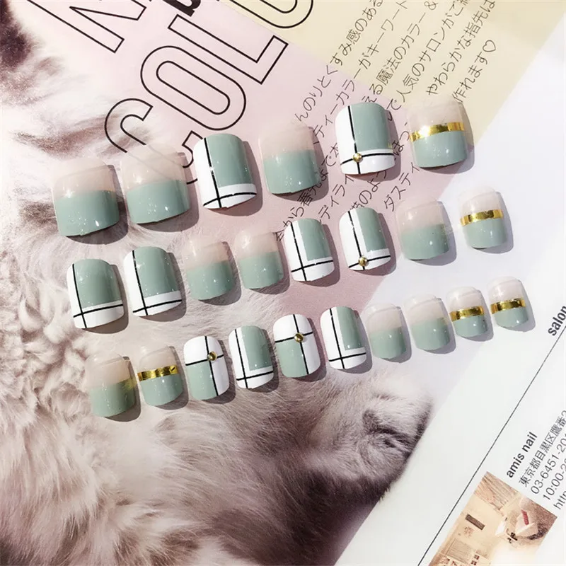 High quality glamorous full coverage artificial nail art design with nail adhesive label DIY nail tips beauty nail tools
High quality glamorous full coverage artificial nail art design with nail adhesive label DIY nail tips beauty nail tools