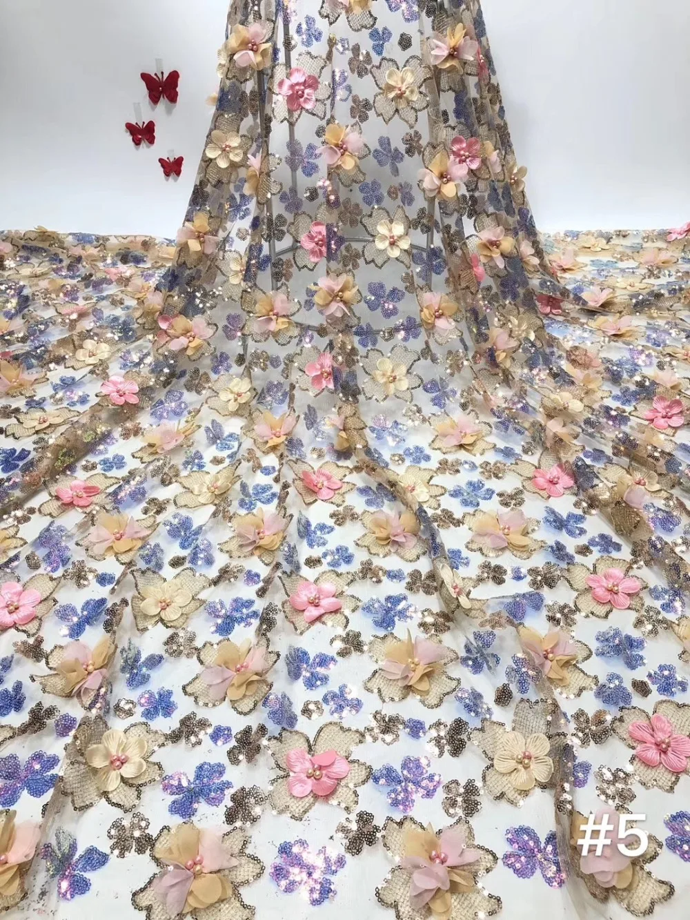 French new chiffon lace with delicate beaded African lace fabric with 3D floral high quality 2019 wedding embroidery
French new chiffon lace with delicate beaded African lace fabric with 3D floral high quality 2019 wedding embroidery