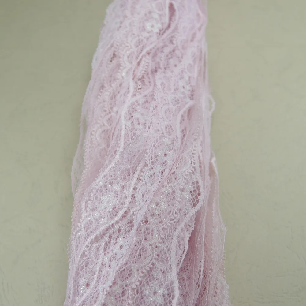 non-Elastic non-Stretch Lace trim sewing accessories 144 yards 20mm width barely blush color
non-Elastic non-Stretch Lace trim sewing accessories 144 yards 20mm width barely blush color