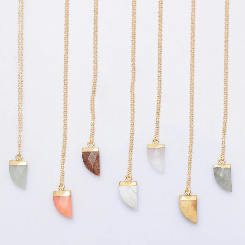 Pink Unique Small Knife Shape Faceted Natural Fluorite Stone Pendant Crystal Necklaces Choker Women Statement Jewelry
Pink Unique Small Knife Shape Faceted Natural Fluorite Stone Pendant Crystal Necklaces Choker Women Statement Jewelry