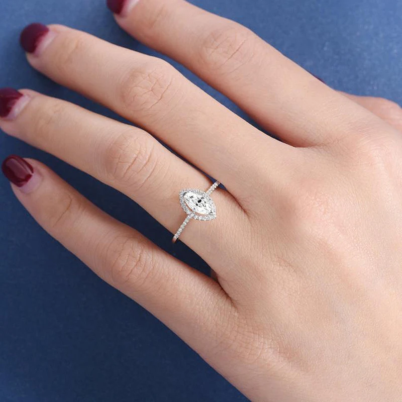 Solid 0.6ct Unique Marquise Cut DF Color Moissanite Engagement Ring Antique 18K White Gold Wedding Ring For Women
Solid 0.6ct Unique Marquise Cut DF Color Moissanite Engagement Ring Antique 18K White Gold Wedding Ring For Women