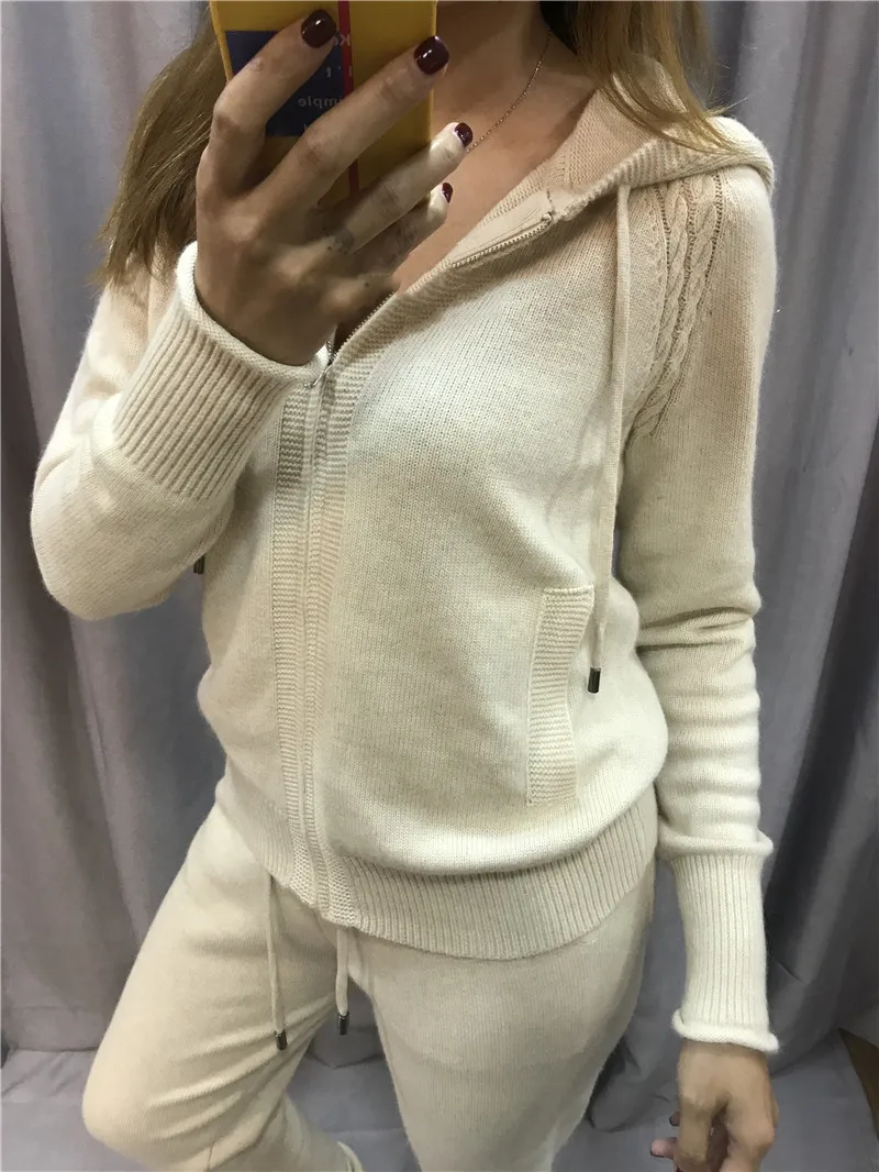 2020 Drawstring Zipper Wool Full Winter New Cashmere Two-piece Women's Casual Hooded Sweater Knit Trousers 2 Piece Suit Female
2020 Drawstring Zipper Wool Full Winter New Cashmere Two-piece Women's Casual Hooded Sweater Knit Trousers 2 Piece Suit Female