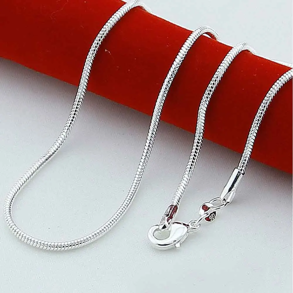 Wholesale 50pcs 925 silver white K Plating smooth snake chains Necklace 1.2MM snake chain mixed size hot sale
Wholesale 50pcs 925 silver white K Plating smooth snake chains Necklace 1.2MM snake chain mixed size hot sale