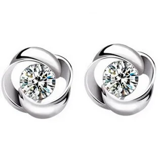 2016 New arrival hot sell fashion shiny zircon crystal 925 sterling silver ladies`stud earrings wholesale jewelry gift
2016 New arrival hot sell fashion shiny zircon crystal 925 sterling silver ladies`stud earrings wholesale jewelry gift