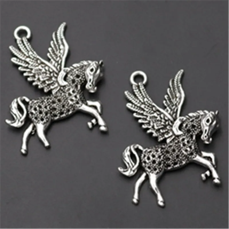 WKOUD 3pcs Silver Plated Flying Horse Glamour Fashion Necklace Key Chain DIY Metal Jewelry Alloy Pendants A977
WKOUD 3pcs Silver Plated Flying Horse Glamour Fashion Necklace Key Chain DIY Metal Jewelry Alloy Pendants A977