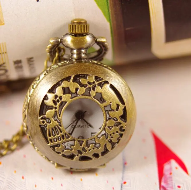 Flower watch rabbit necklace new men women lady bronze quartz Pocket Watch Antique classics delicacy Crystal wp037
Flower watch rabbit necklace new men women lady bronze quartz Pocket Watch Antique classics delicacy Crystal wp037