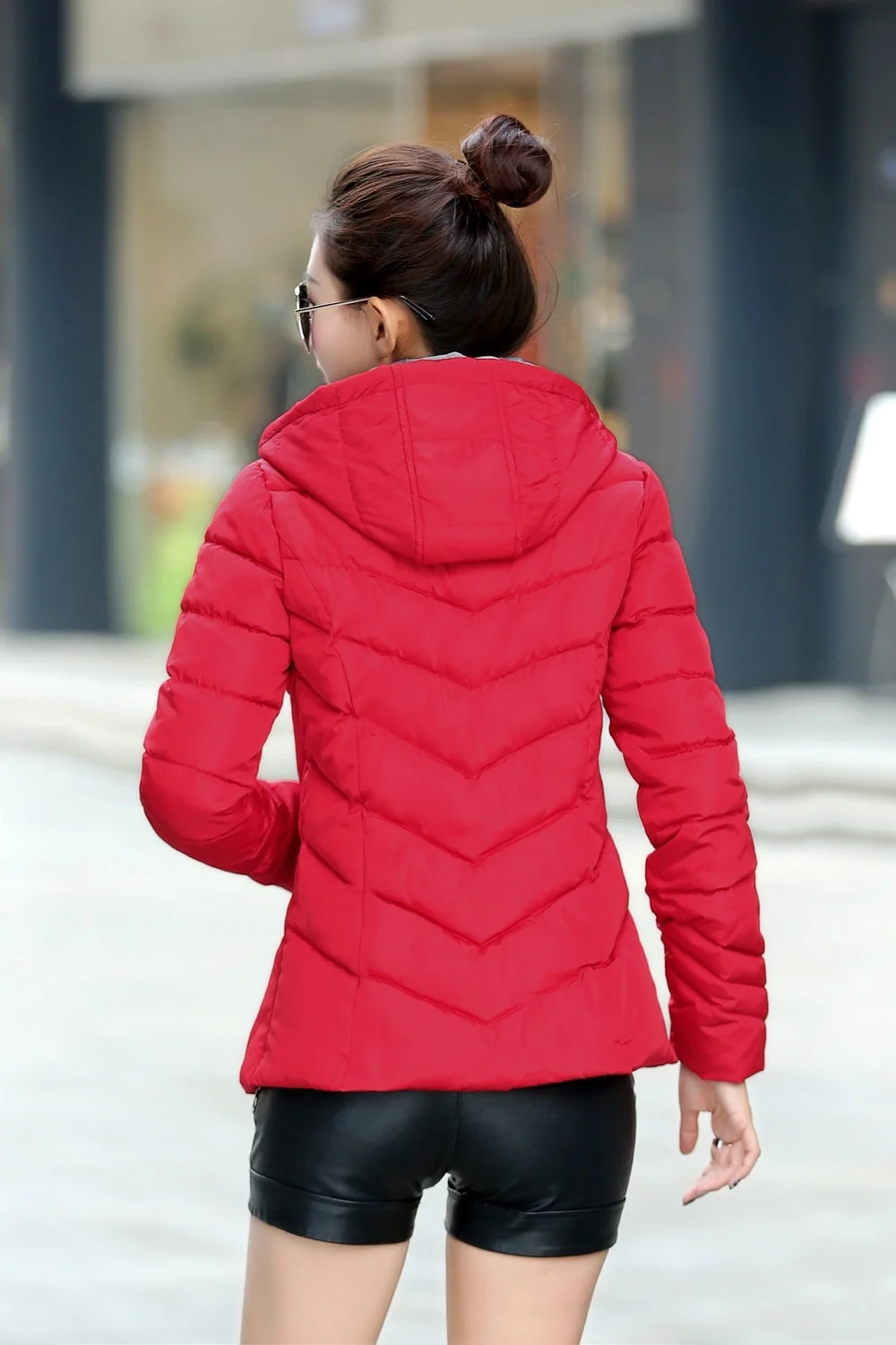 ZOGAA 2019 Autumn Winter Fashion Thicken Cotton Padded Jackets Women's Warm Parka Solid Slim Coat Women Casual Jackets
ZOGAA 2019 Autumn Winter Fashion Thicken Cotton Padded Jackets Women's Warm Parka Solid Slim Coat Women Casual Jackets