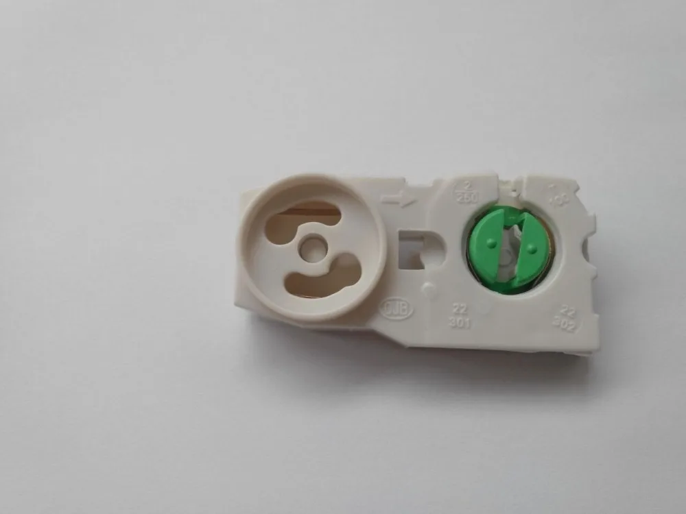 100pcs G13 T8 1853A Lamp bracket light holder with starter seat for led light tube
100pcs G13 T8 1853A Lamp bracket light holder with starter seat for led light tube