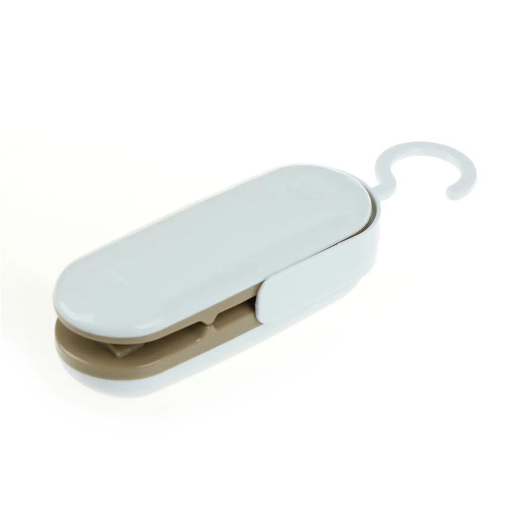 Portable Bag Clips Handheld Mini Electric Heat Sealing Machine Impulse Sealer Seal Packing Plastic Bag
Portable Bag Clips Handheld Mini Electric Heat Sealing Machine Impulse Sealer Seal Packing Plastic Bag