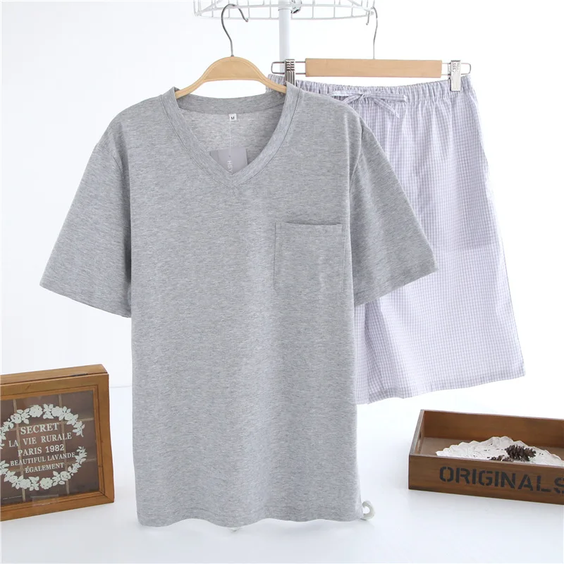 Mens Pajamas Suit Short-sleeved Cotton plaid Shorts V Neck Pyjama Summer Male Casual Home Clothes Lounge Sleepwear pijama hombre
Mens Pajamas Suit Short-sleeved Cotton plaid Shorts V Neck Pyjama Summer Male Casual Home Clothes Lounge Sleepwear pijama hombre