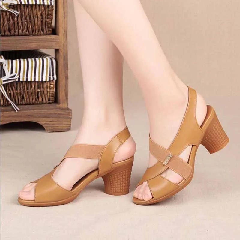 Summer Women Shoes Gladiator Buckle Strap Cover Heel Fashion Chunky Ladies Sandals For Woman Ankle Strap Footwear
Summer Women Shoes Gladiator Buckle Strap Cover Heel Fashion Chunky Ladies Sandals For Woman Ankle Strap Footwear