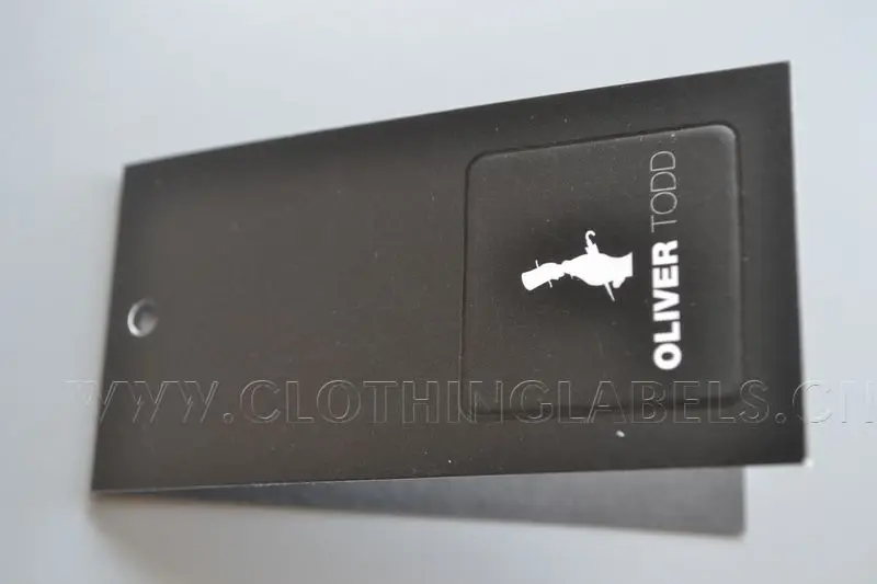 paper hang tag, clothing tags, coated paper material with matt coating, UV, embossed effect with custom logo printing
paper hang tag, clothing tags, coated paper material with matt coating, UV, embossed effect with custom logo printing