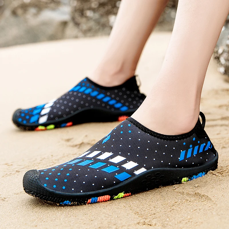 Dr.eagle Slippers socks beach shoes swimming water sport shoes bathing sneakers men summer swim surf shoes fishing men's shoe
Dr.eagle Slippers socks beach shoes swimming water sport shoes bathing sneakers men summer swim surf shoes fishing men's shoe