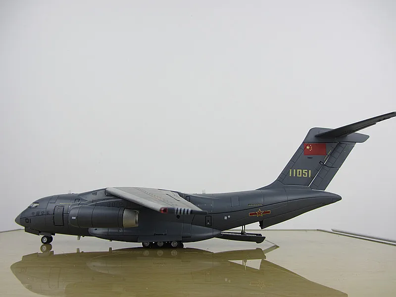 New coating Xian Y-20 alloy aircraft model 1:120 model Xian Y-20 large Kunpeng military transport aircraft
New coating Xian Y-20 alloy aircraft model 1:120 model Xian Y-20 large Kunpeng military transport aircraft