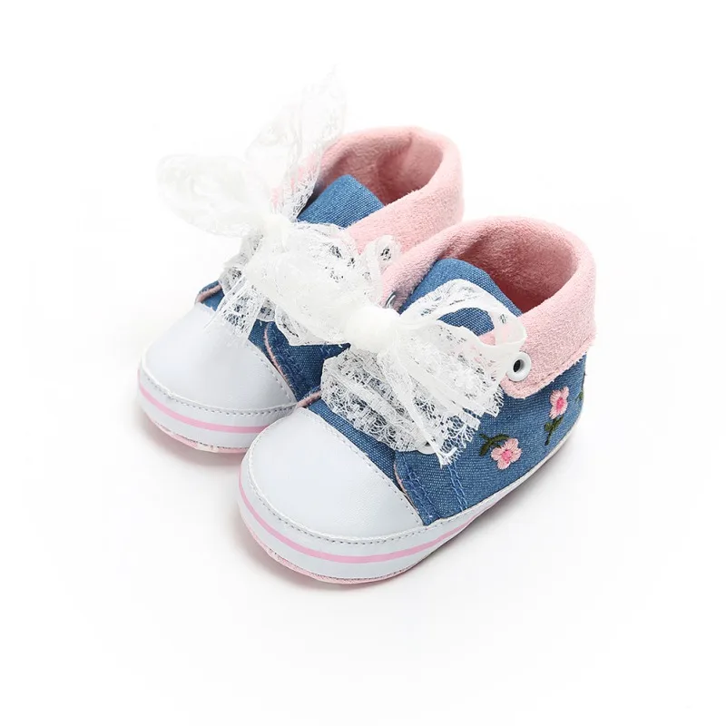 Flower Embroidered Baby Shoes Autumn Bow Lace Baby Girl Shoes Cotton Soft Bottom First Walker Fashion Princess Shoes
Flower Embroidered Baby Shoes Autumn Bow Lace Baby Girl Shoes Cotton Soft Bottom First Walker Fashion Princess Shoes