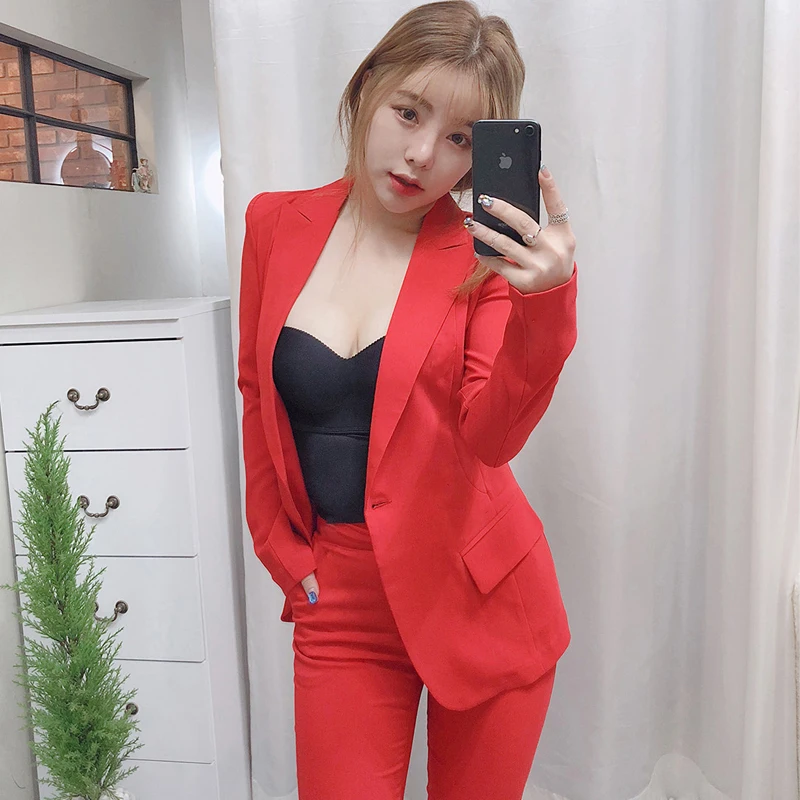 Women's suit 2019 new autumn and winter fashion Slim solid color jacket casual slim temperament trousers women's clothing
Women's suit 2019 new autumn and winter fashion Slim solid color jacket casual slim temperament trousers women's clothing
