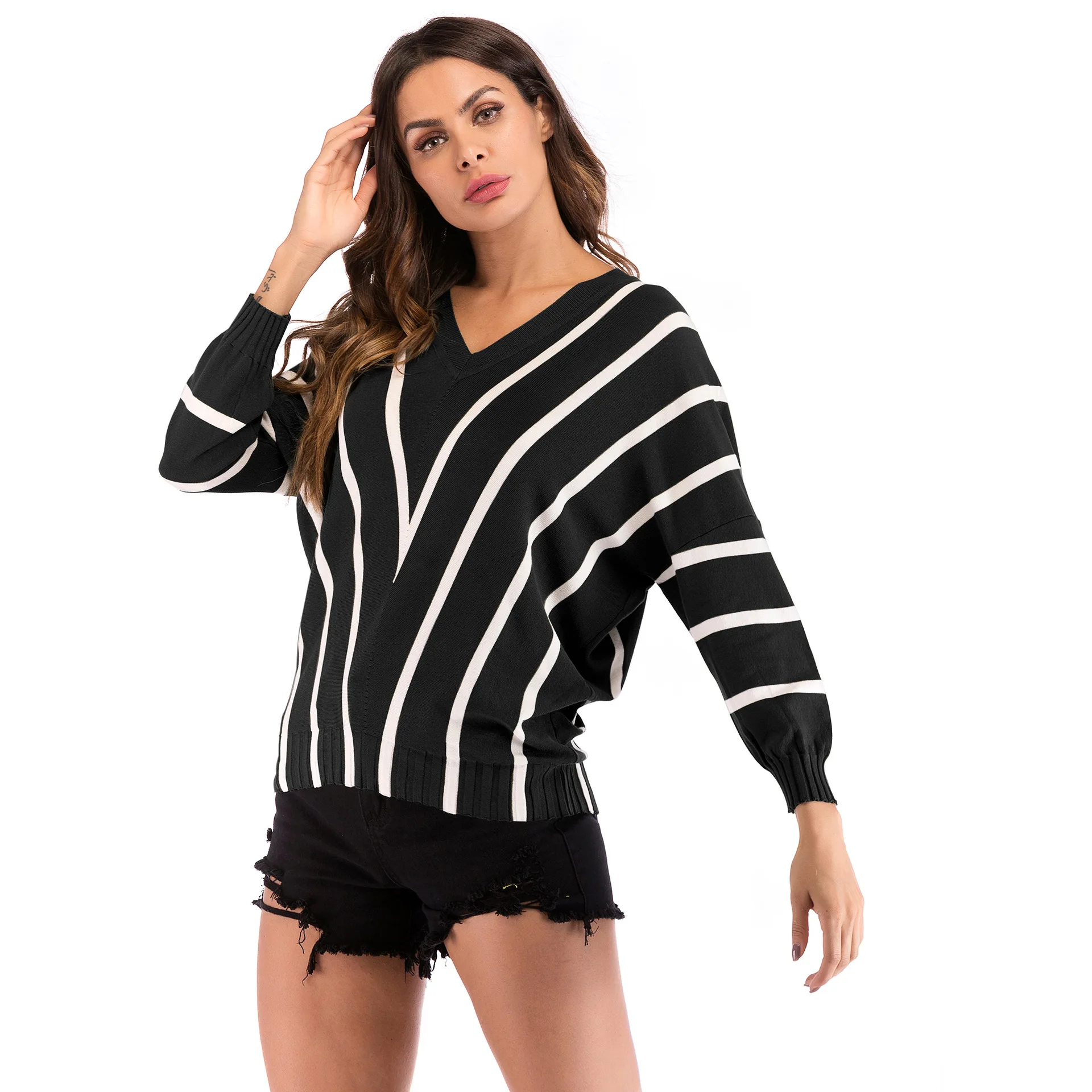 Winter Autumn Textured Chevron Stripe Drop Shoulder Batwing Sleeve Knitting Loose Sweater for Women Lady Fall Jersey Pullovers
Winter Autumn Textured Chevron Stripe Drop Shoulder Batwing Sleeve Knitting Loose Sweater for Women Lady Fall Jersey Pullovers