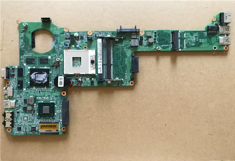 A000175450 DABY3CMB8E0 motherboard for toshiba Satellite C840 L840 laptop main board ATI HD7670M works 100% test OK
A000175450 DABY3CMB8E0 motherboard for toshiba Satellite C840 L840 laptop main board ATI HD7670M works 100% test OK