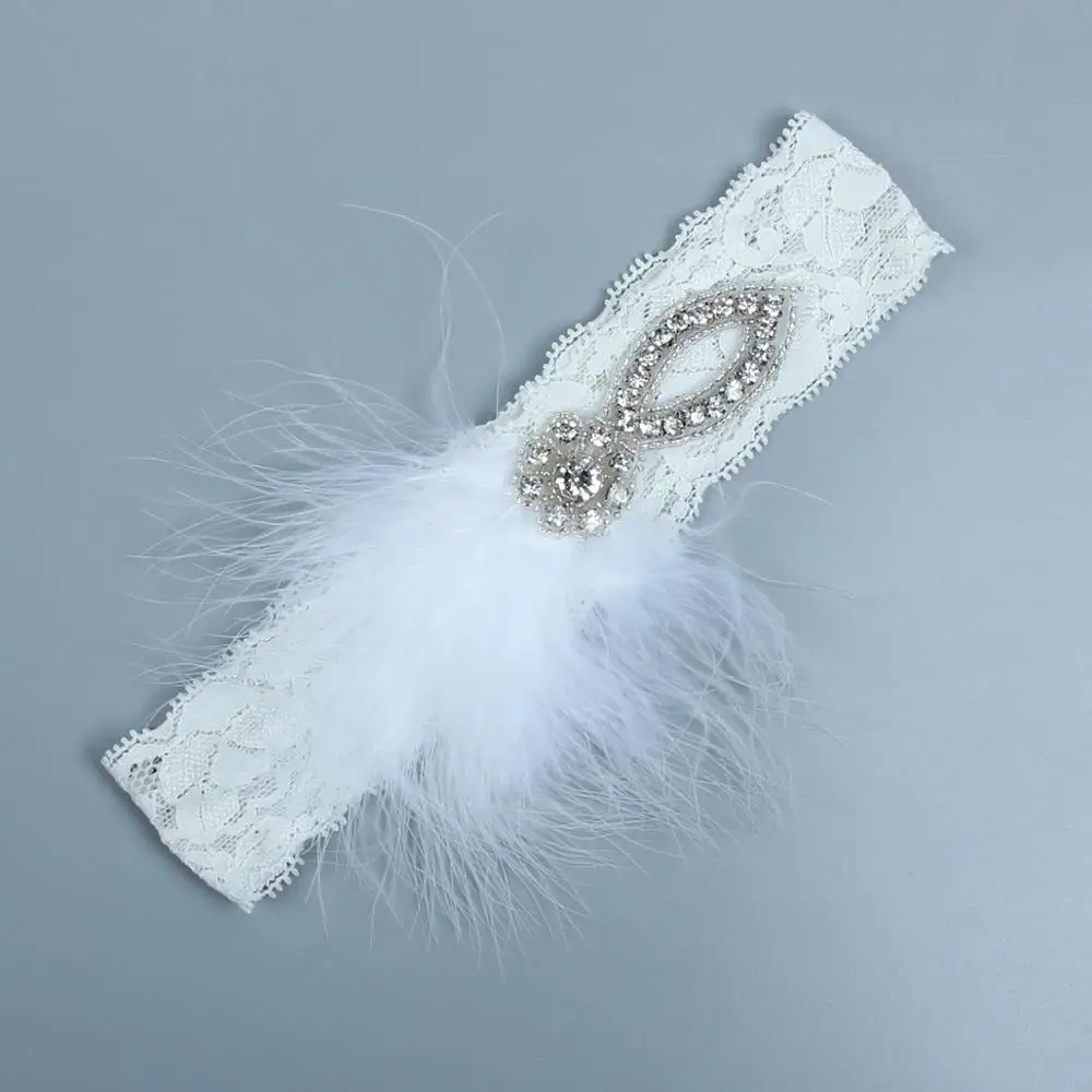 Luxury And Gorgeous Shiny Rhinestone Lace Wedding Garter White Hair Bridal Garter
Luxury And Gorgeous Shiny Rhinestone Lace Wedding Garter White Hair Bridal Garter