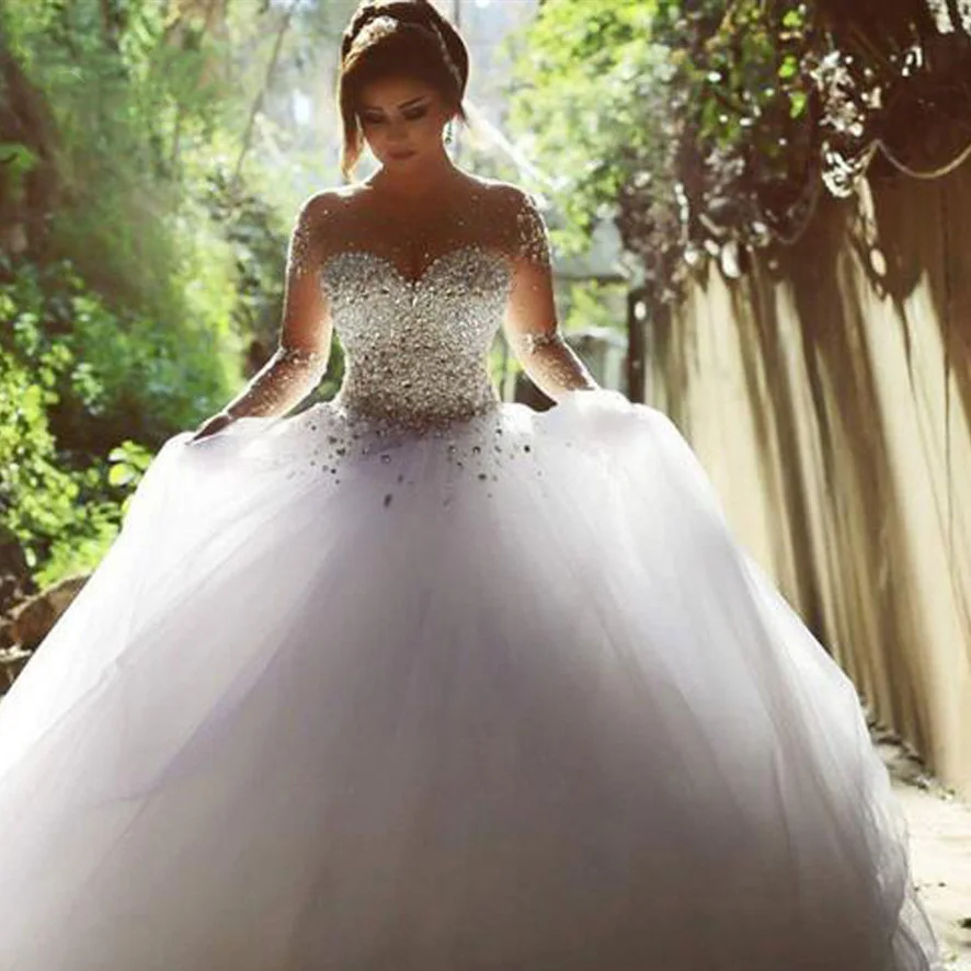 2020 Gorgeous Wedding Dresses Crystal Beading Scoop Vestido de Noiva Tulle Long Sleeve Wedding Gown Bridal Dress Robe De Mariee
2020 Gorgeous Wedding Dresses Crystal Beading Scoop Vestido de Noiva Tulle Long Sleeve Wedding Gown Bridal Dress Robe De Mariee